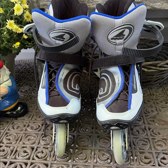 Rollerblade Inline Skates in Gray and Blue. Men’s adult Size 12. Hardly used. - Picture 3 of 9